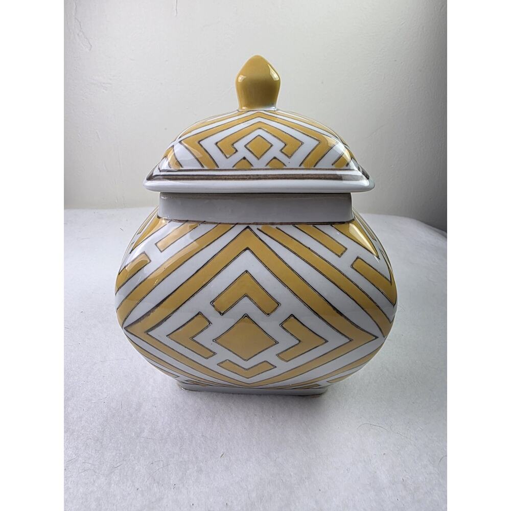 Vintage Ceramic Ginger Jar Yellow & White Geometric Chinoiserie Art Deco Style - Picture 2 of 9